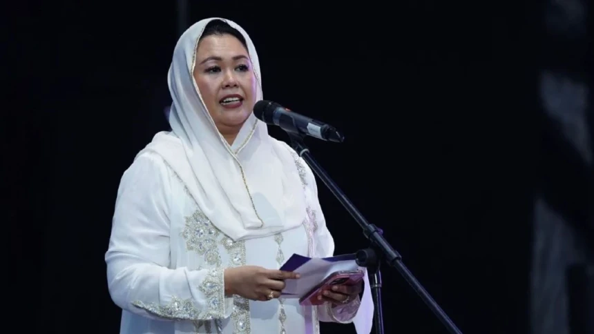 Zannuba Ariffah Chafsoh atau yang akrab disapa Yenny Wahid, anak kedua dari Abdurrahman Wahid, Mntan Presiden ke empat Republik Indonesia