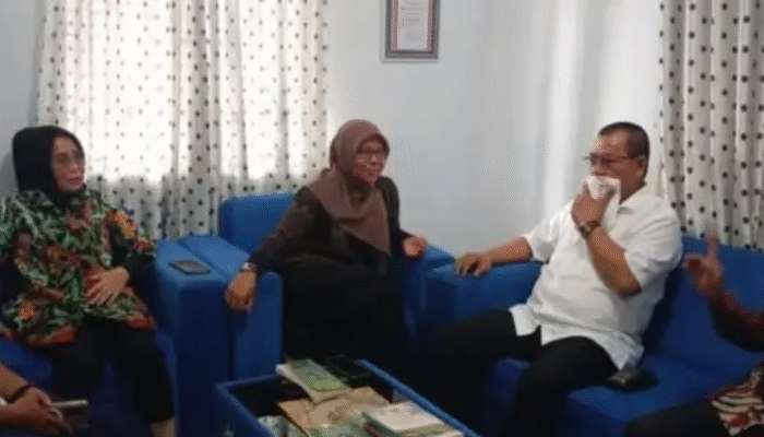 Terima Kunjungan Kerja Komisi I DPRD Provinsi, Kades Tinelo Sampaikan Dua Pesolan