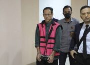 Nadiem Makarim Jadi Tersangka Korupsi Chromebook Rp9,9 Triliun, Publik Tunggu Langkah Kejagung