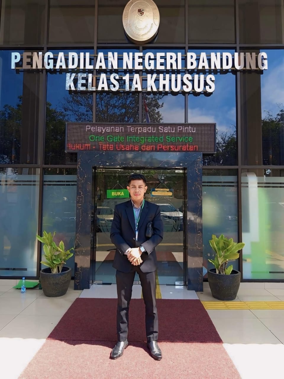 Kuasa hukum 'MD' mantan karyawan PT Mandiri Utama Finance, Isman Dunggio